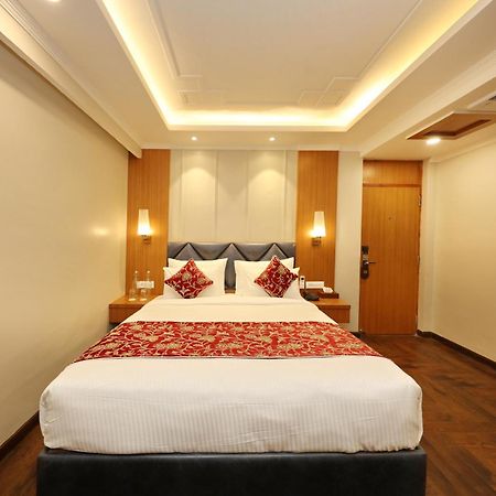 Hotel Blanco Srīnagar 외부 사진