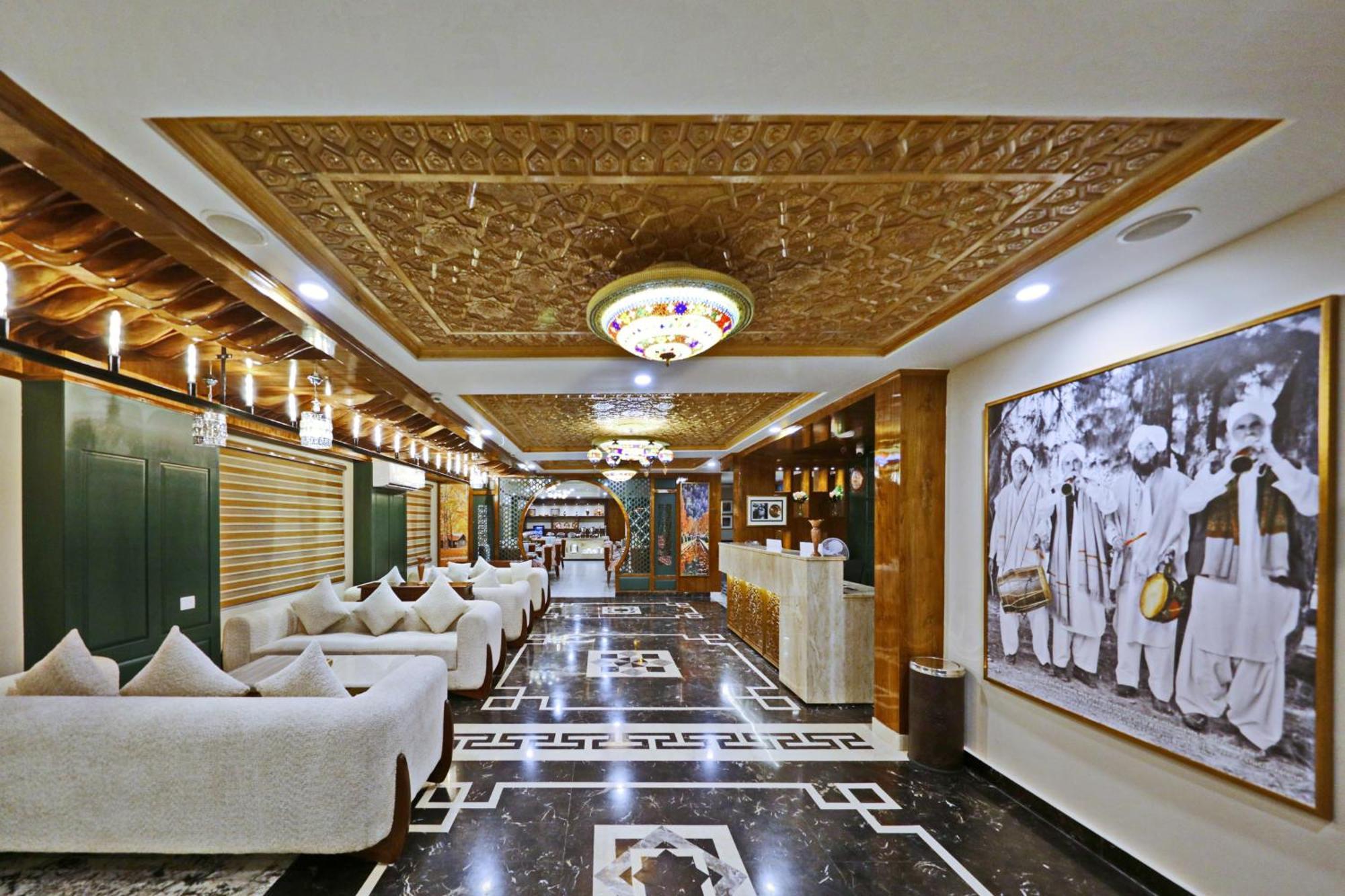Hotel Blanco Srīnagar 외부 사진