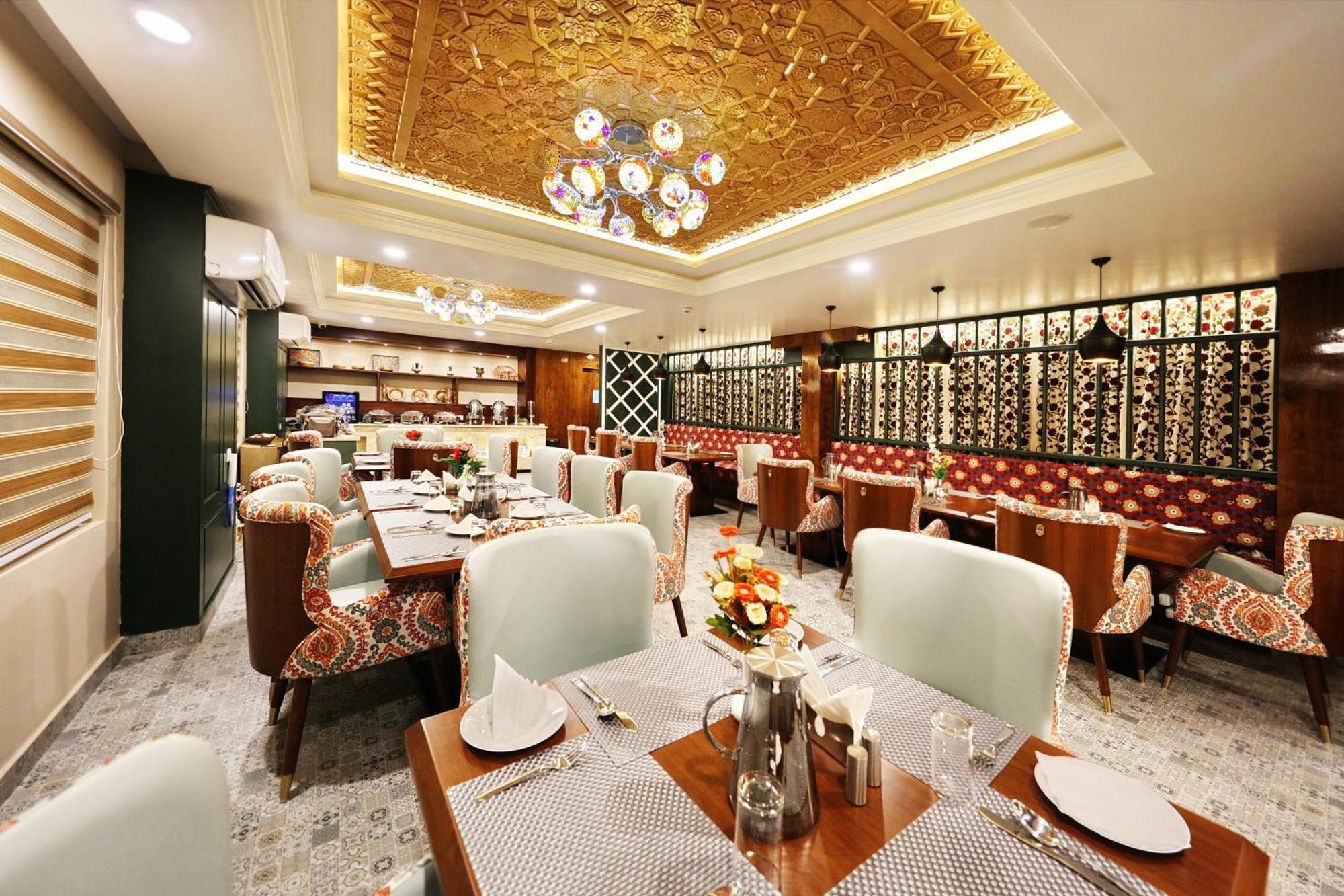 Hotel Blanco Srīnagar 외부 사진
